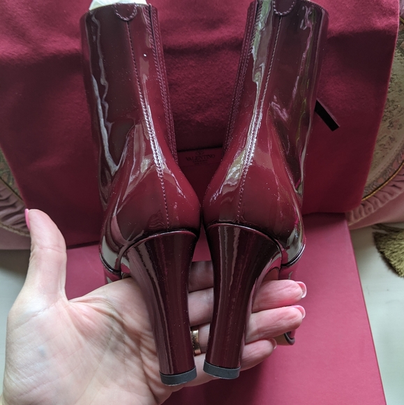 VALENTINO GARAVANI Red Runway Patent Leather Boots NWT Sz 6 - Picture 6 of 8